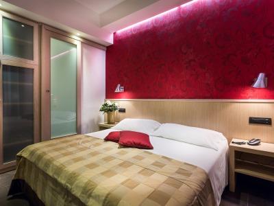 De Petris 3* Roma