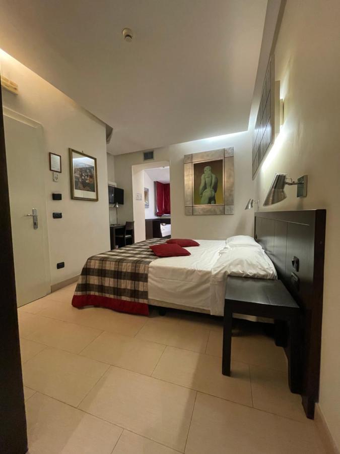 Hotel De Petris 3*