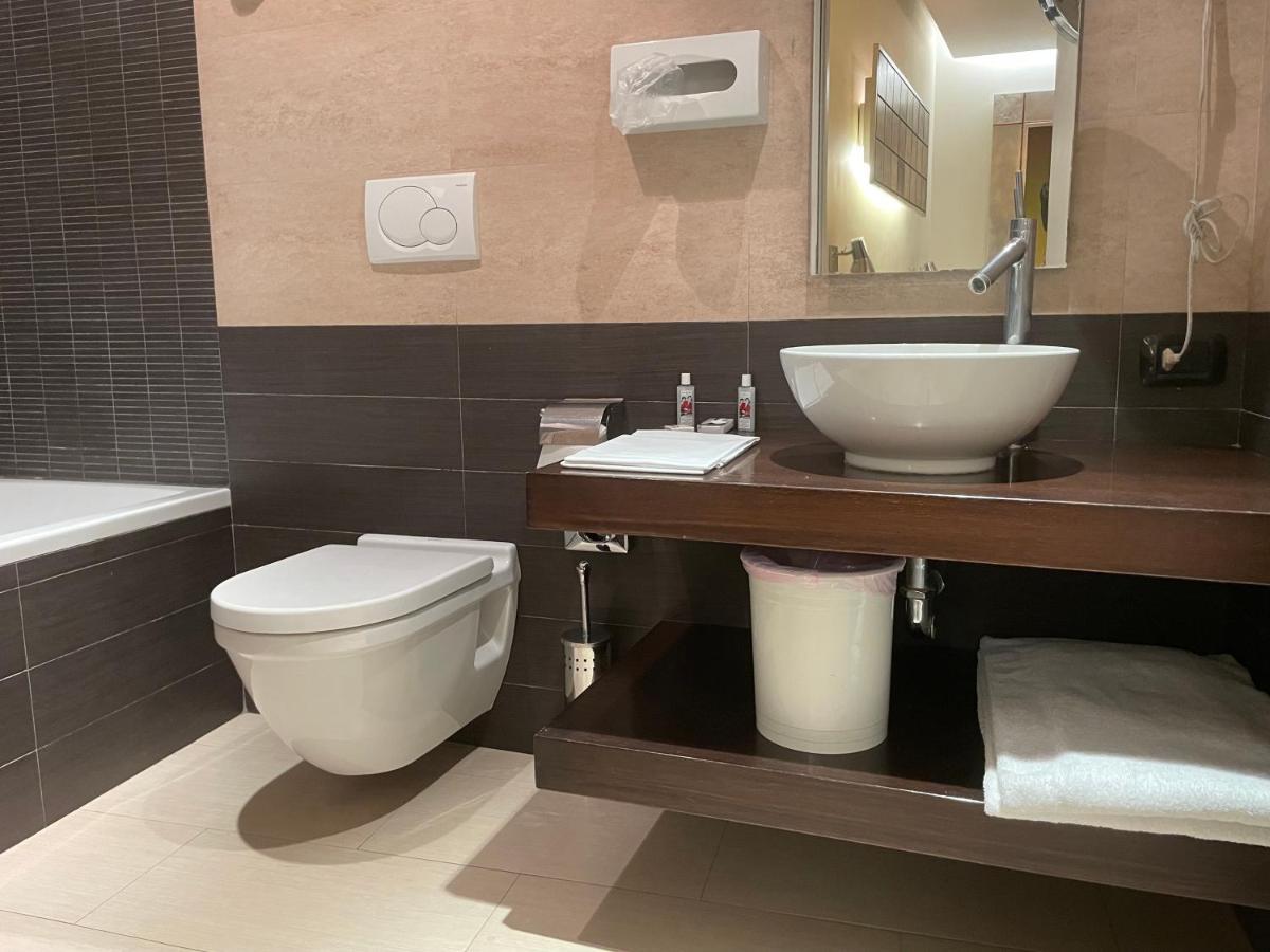 Hotel De Petris 3*